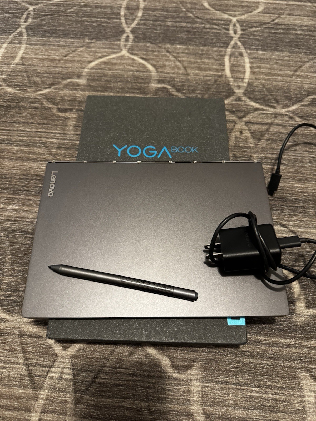 Lenovo Yoga Book C930 10.8″ QHD/FHD E-Ink (128GB SSD, Intel i5, 4GB) YB-J92F