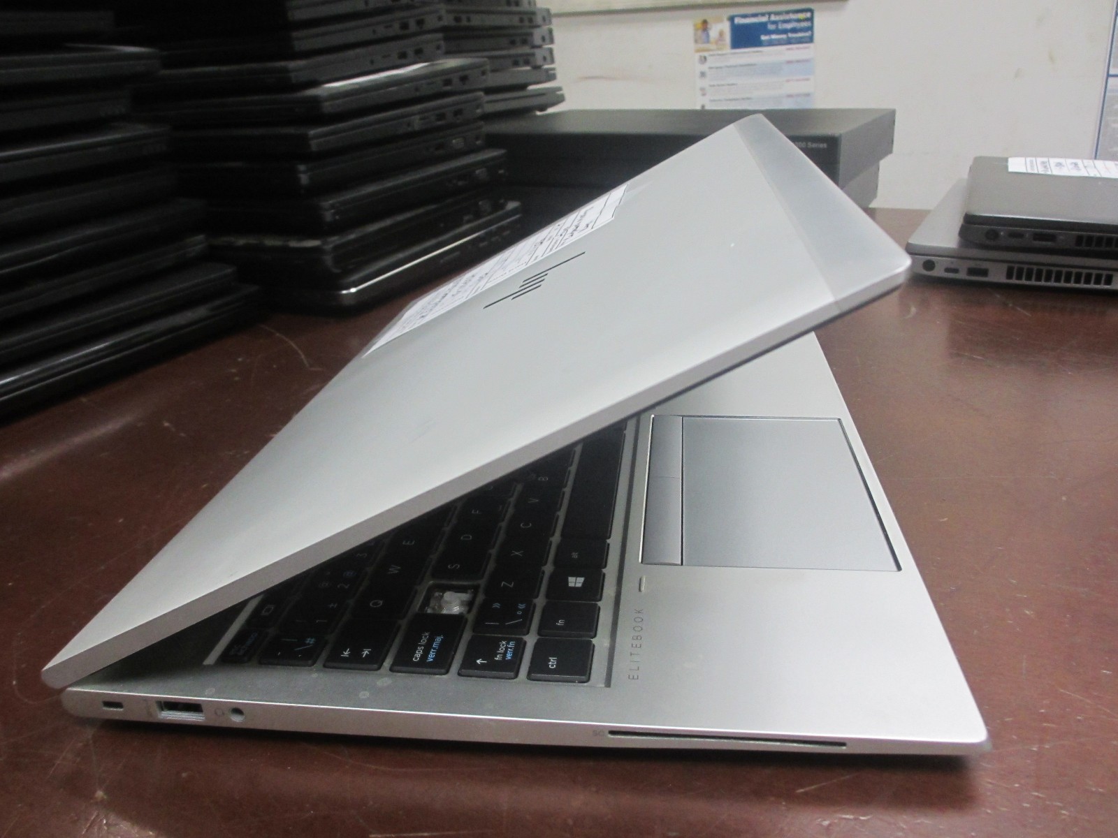 HP ELITEBOOK 850 G8 i5-1145G7 2.60GHz 16GB 256GB M2SSD Linux Laptop w/ AC