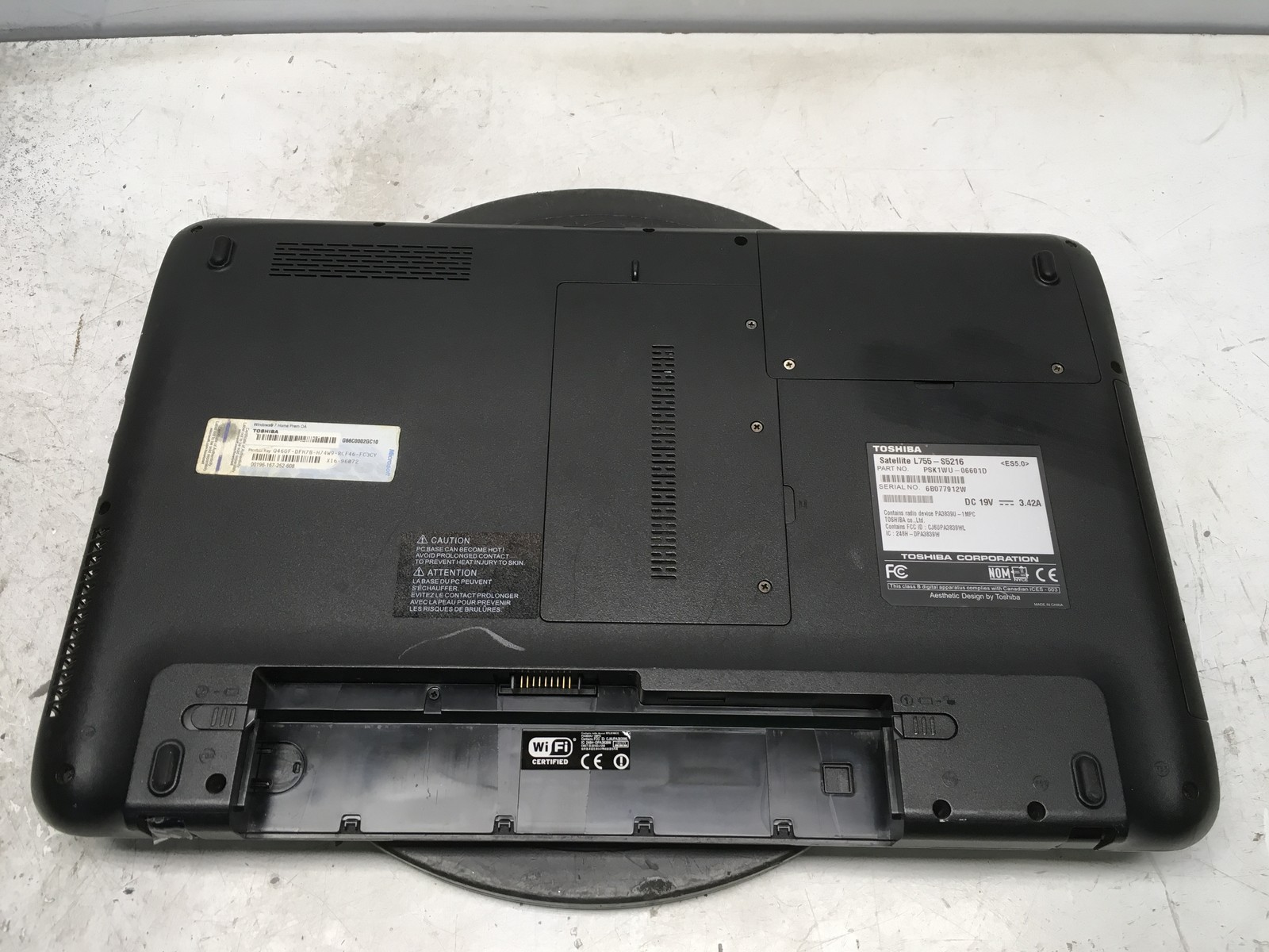 Toshiba Satellite L755-S5216 Intel Pentium B940 2GHz 4 GB NO HDD No Batt