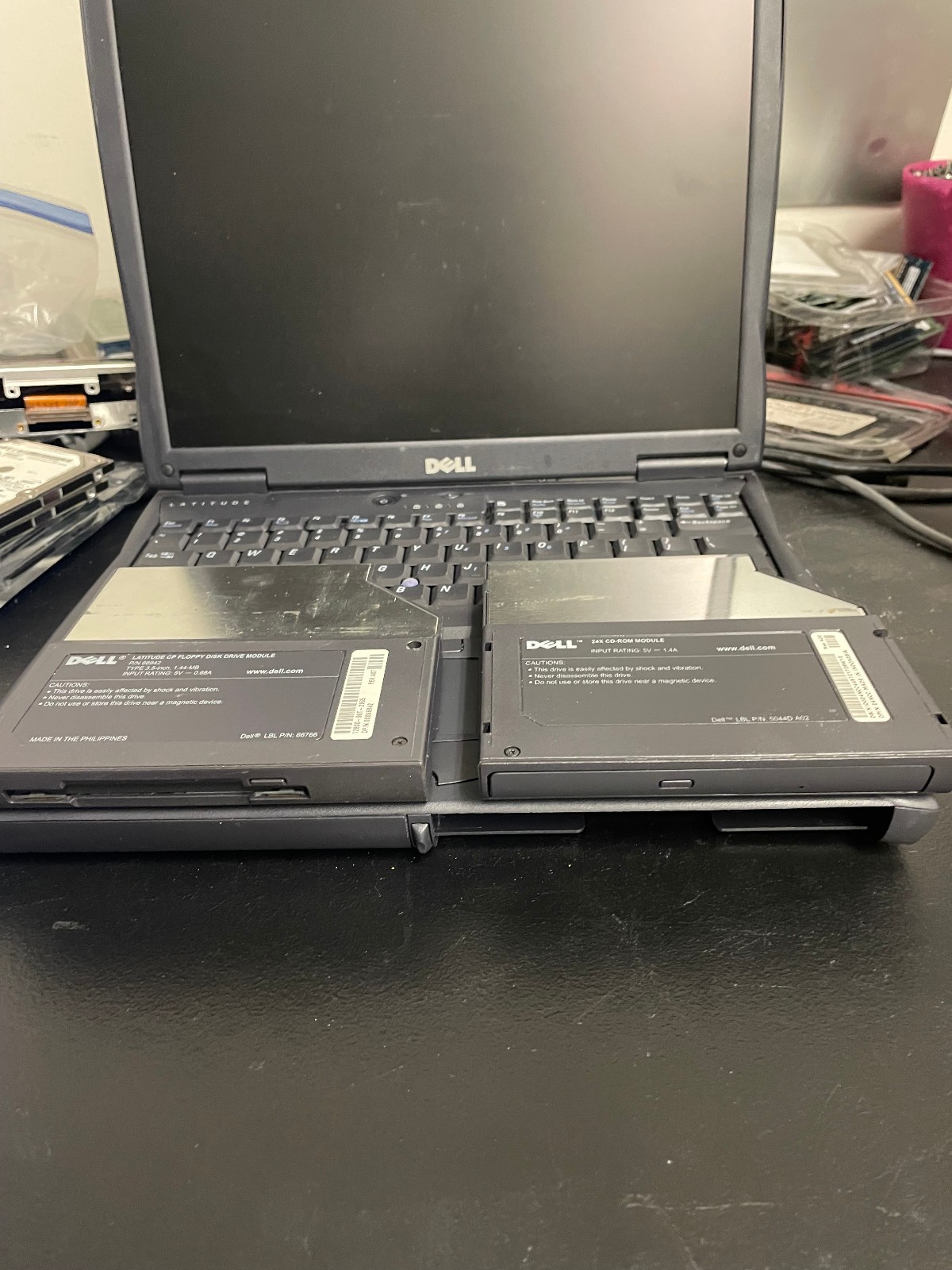 DELL LATITUDE C610 LAPTOP WIN 98SE w/ USB Support PARALLEL SERIAL & FLOPPY DRIVE