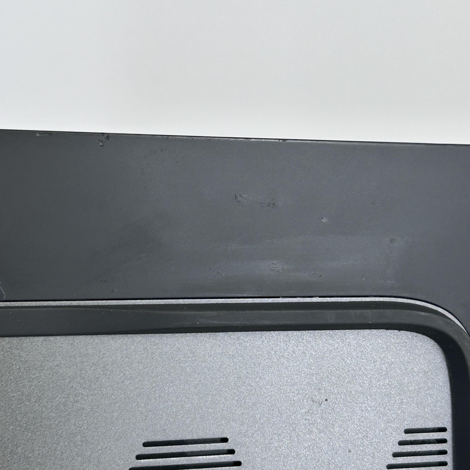 Dell Alienware M16 R1 165Hz QHD+ 2023 2.1 GHz i7-13700HX 16GB 1TB RTX 4070 Good