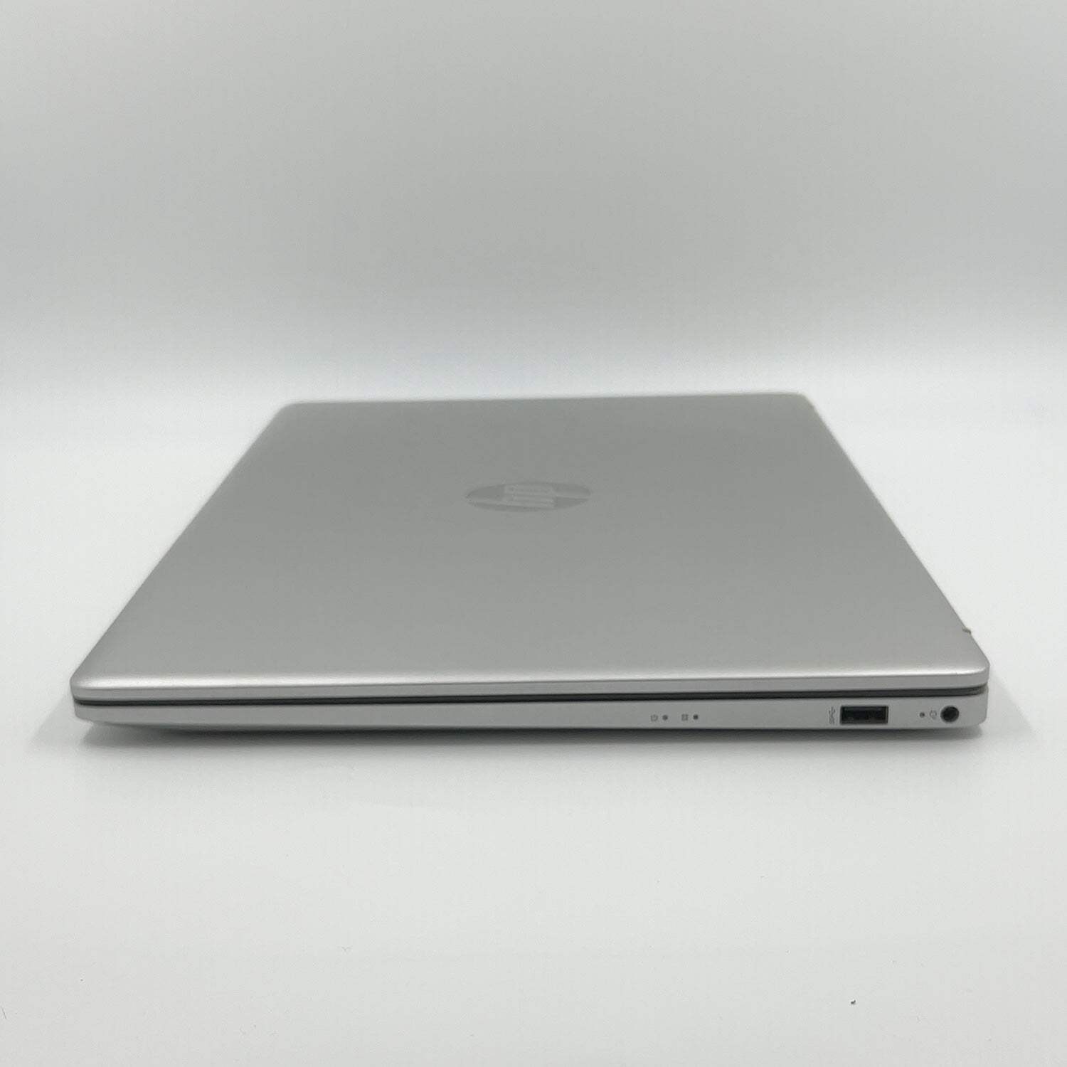 2021 HP Laptop 17.3″ Ryzen 5 5500U 2.1GHz Silver 17-CP0700DX 8GB RAM 512GB SSD