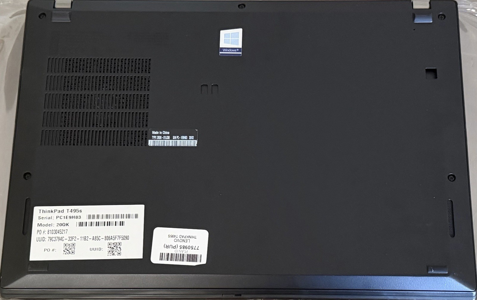 Lenovo ThinkPad T495s