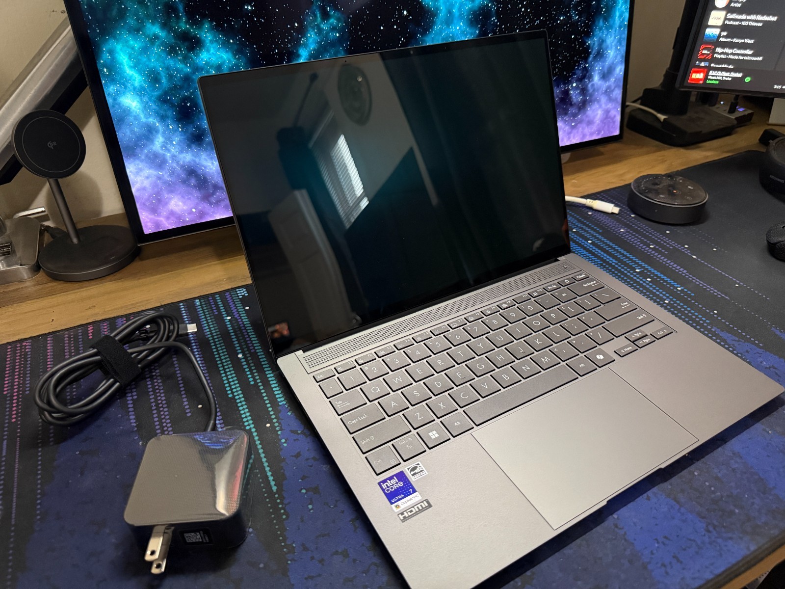ASUS Zenbook S14 14″ 3K 120Hz OLED Touch Laptop Ultra 7 258V 32GB RAM 1TB SSD