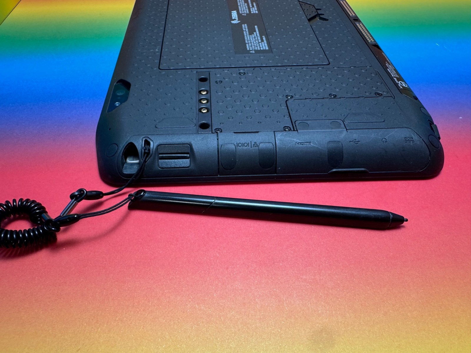 Zebra Xplore iX125R1 Rugged Tablet i5-6200U 8GB 256GB Win 11Pro 12.5″ Stylus LTE
