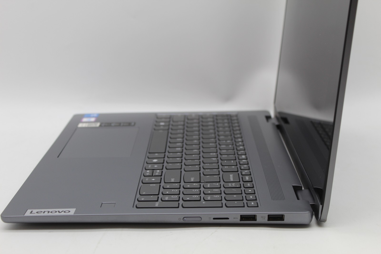 Lenovo IdeaPad 5 16″ Touch Intel Core 5 120U 1.4GHz 16GB 512GB SSD PC1744642