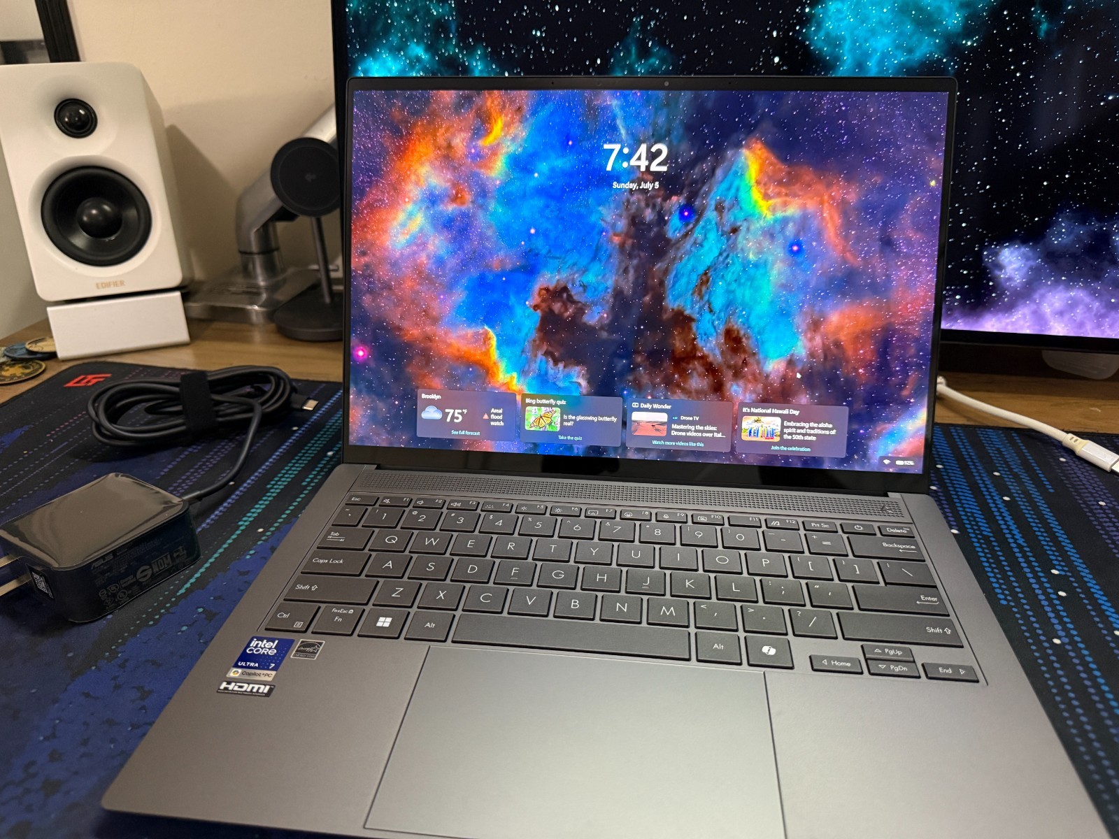 ASUS Zenbook S14 14″ 3K 120Hz OLED Touch Laptop Ultra 7 258V 32GB RAM 1TB SSD