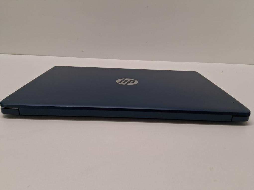 HEWLETT PACKARD HP 15 (P06035945)