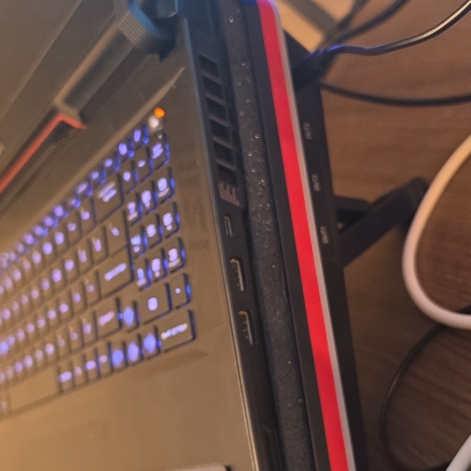 MSI Raider GE78 HX 13V i9-13950HX 64GB DDR5 2TB SSD RTX 4080 17″ QHD