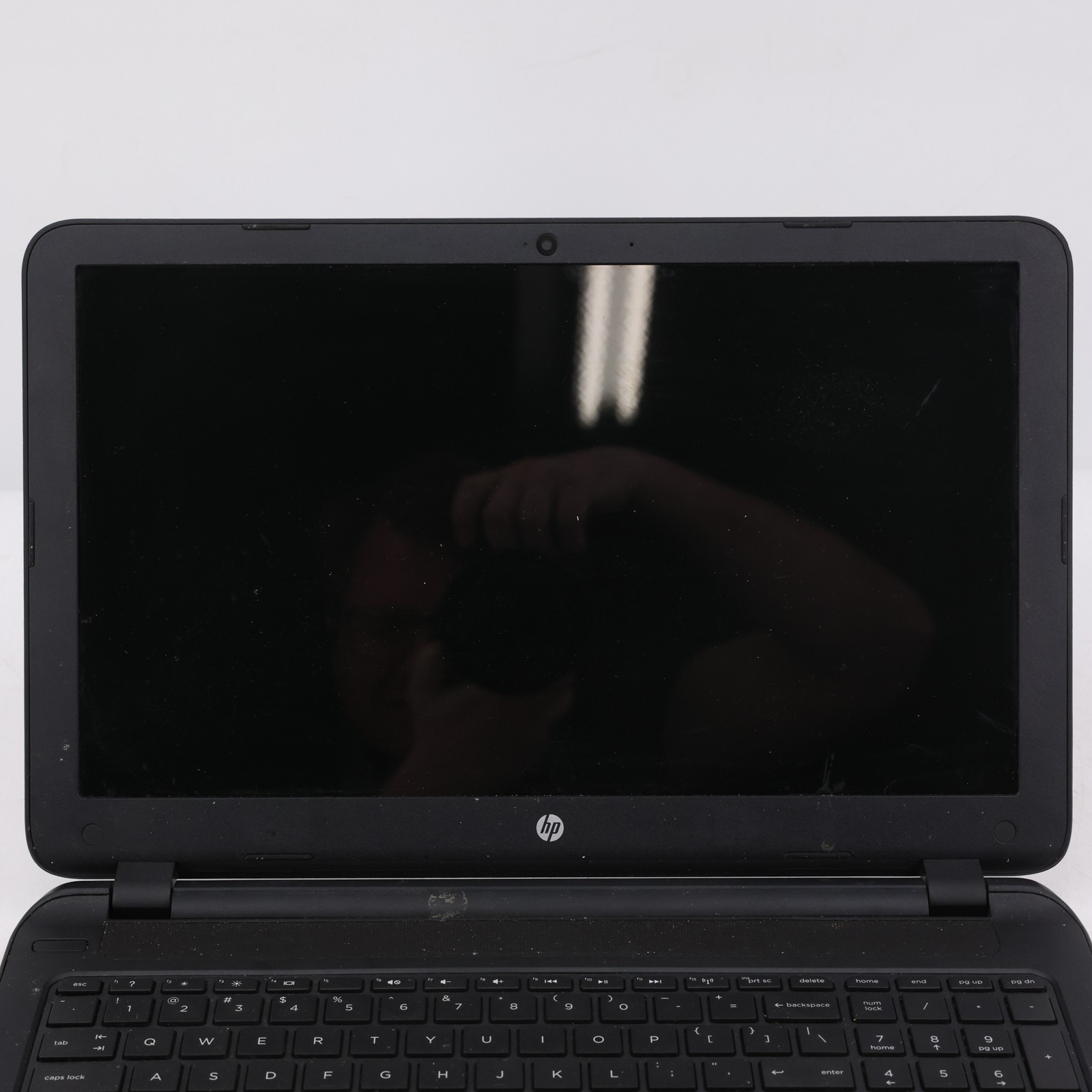 HP 15-f009wm 15.6″ Laptop AMD E1-2100 1.0GHz 4GB RAM 500GB HDD J2V78UA#ABA Grade