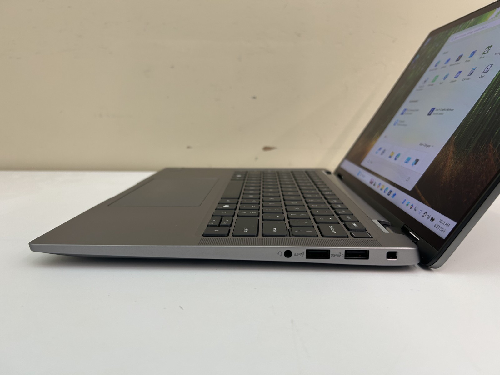 Laptop Dell Latitude 7450 2-in-1 Touchscreen Ultra 5 135U 512GB SSD 16GB RAM