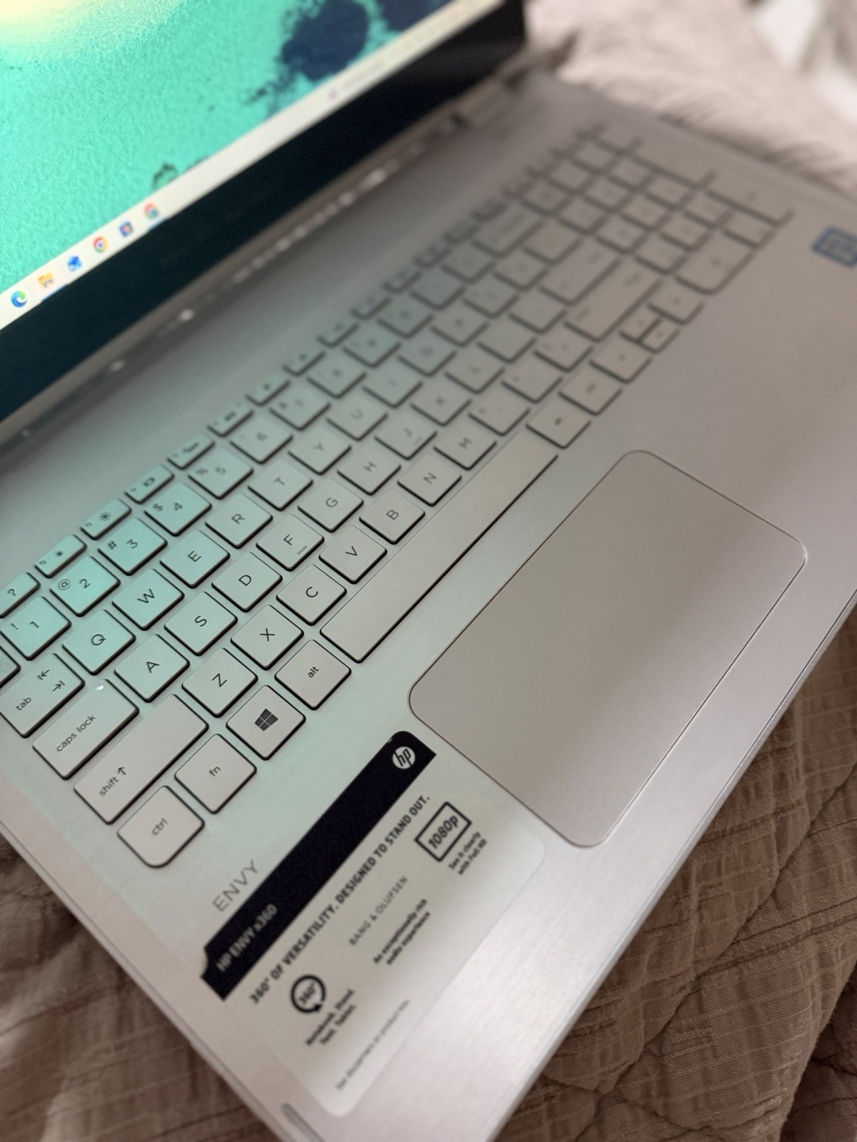 HP ENVY x360 2-in-1 Laptop 15.6″ Touchscreen Intel i7 Silver Windows 10