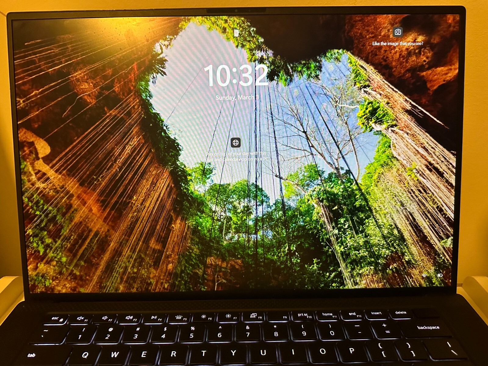 dell xps 15 9530 with insurance, slightly used