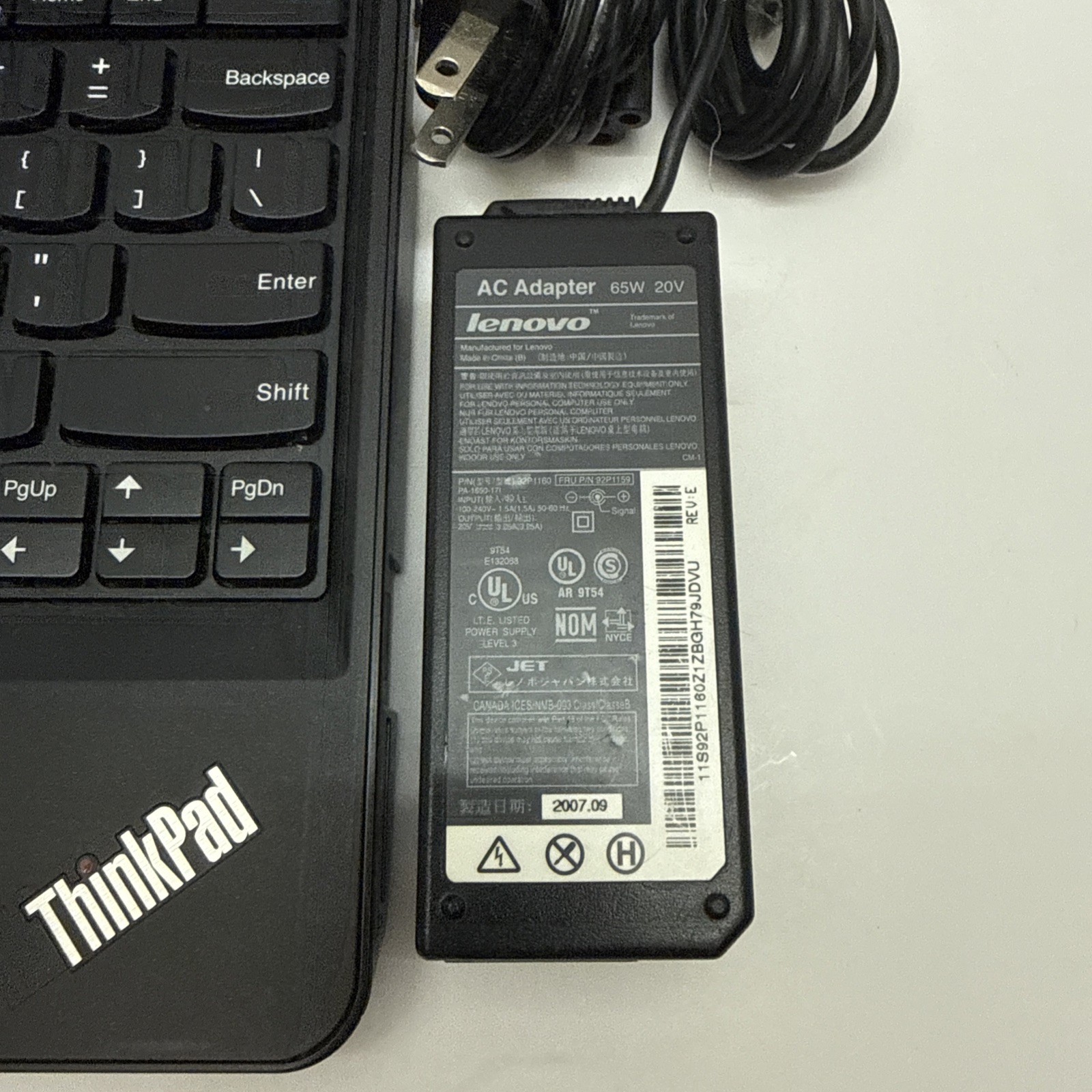 LENOVO THINKPAD x130e AMD 4GB RAM – Bad Screen Backlight – Powers On – As Is –