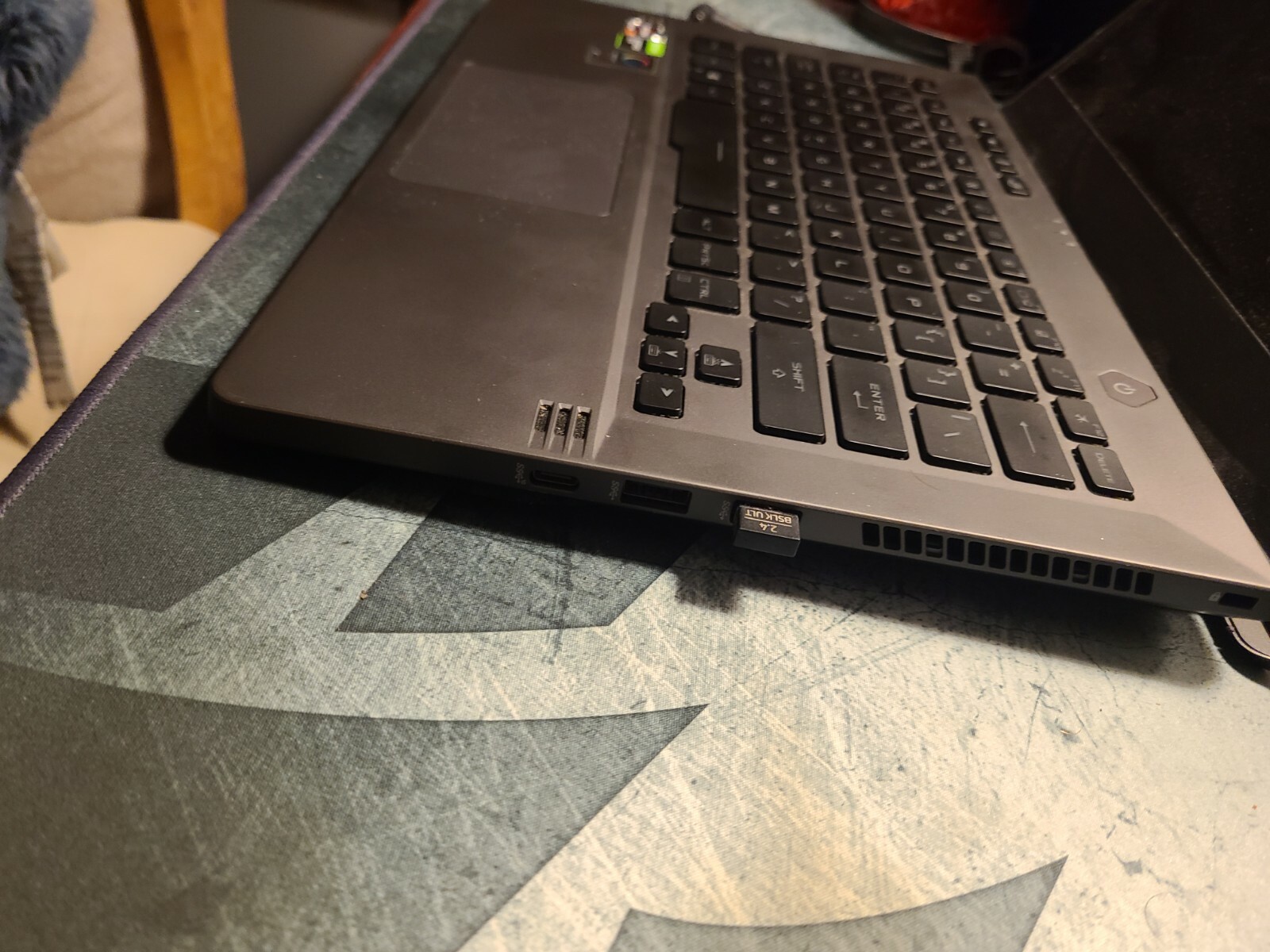 ASUS Rog Zephyrus G14 14″ (512GB SSD, AMD Ryzen 7, 2.40GHz, 8GB RAM,NVIDIA GeFo…