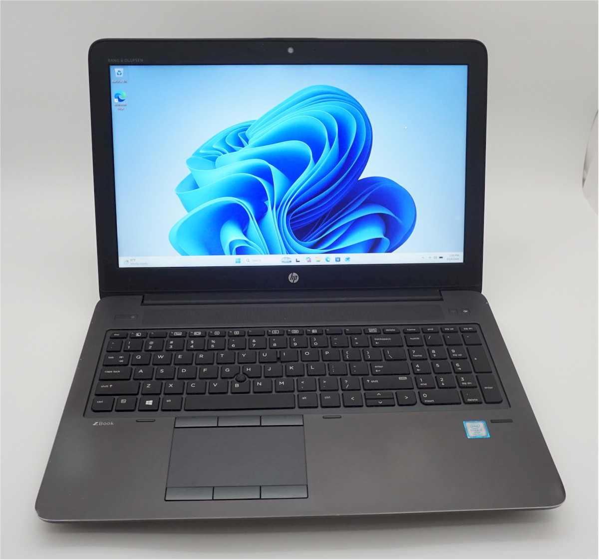 HP Zbook 15 G4 Laptop 15.6″ i7-7820HQ 32GB 512GB NVIDIA Quadro M2200M 4GB – Good