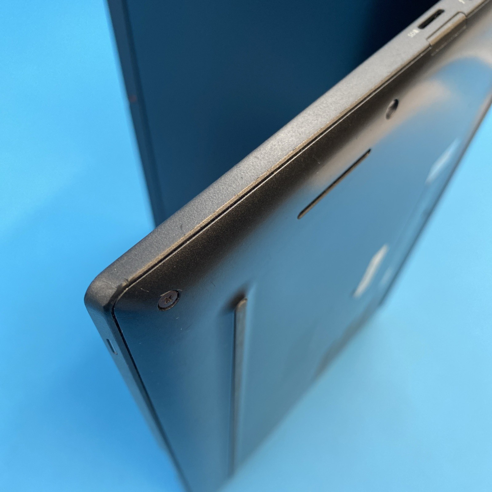 Dell Latitude 7420 | i5-1145G7 | 8GB RAM | 256GB SSD | WIN 11 PRO | 76% BATT