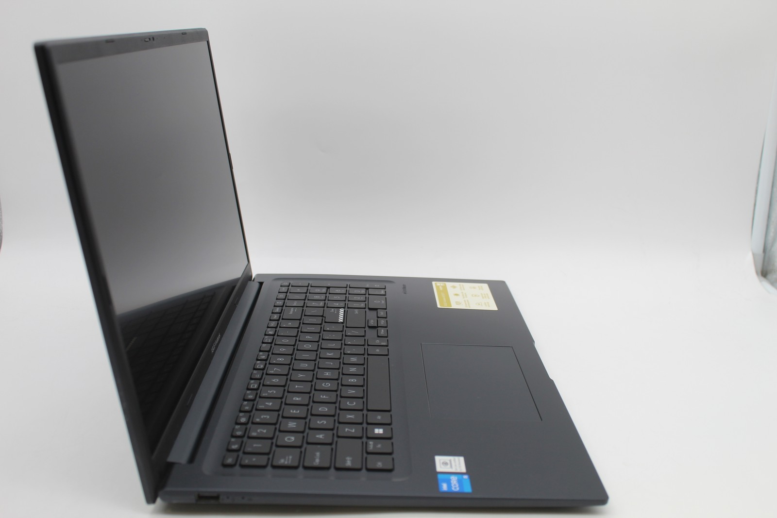 ASUS Vivobook 17 F1704ZA-SB52 17.3″ i5-1235U 1.3GHz 8GB 512GB SSD PC1796475