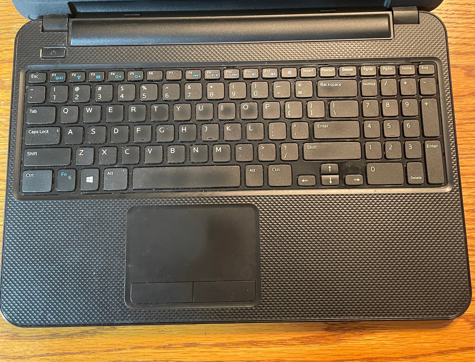 DELL INSPIRON 15-3537 Laptop 15″ i5 256gb+1tb Linux Mint 22.3-extras-12