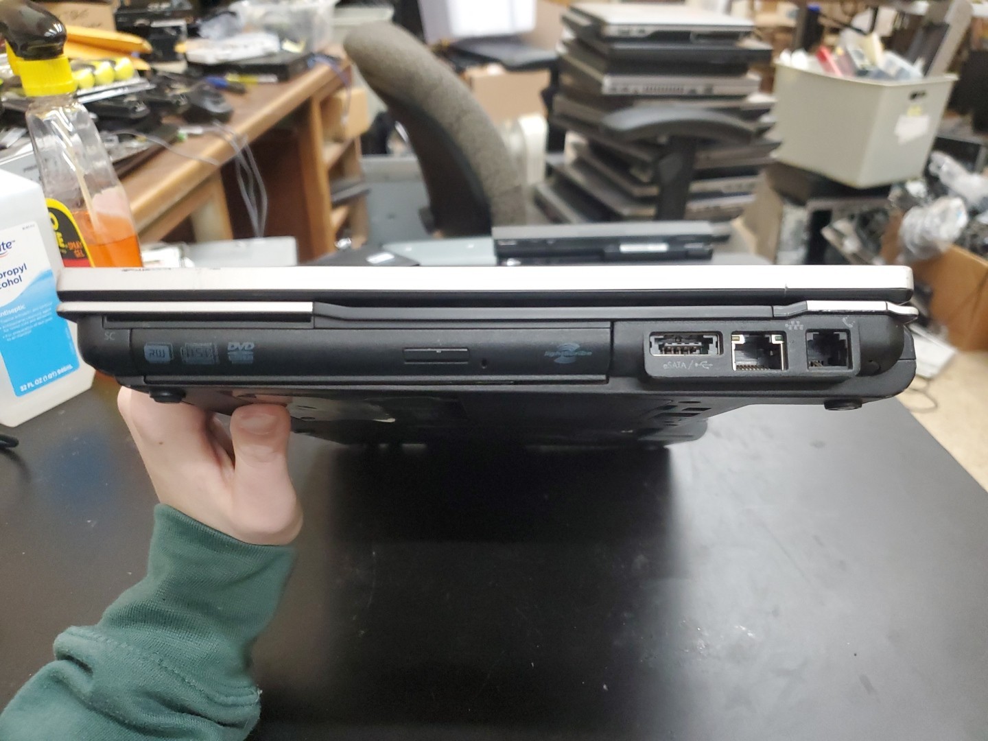 HP ELITEBOOK 8440P Laptop w/ INTEL CORE i5 M560 4gb RAM/No HDD 012626-16 No BATT