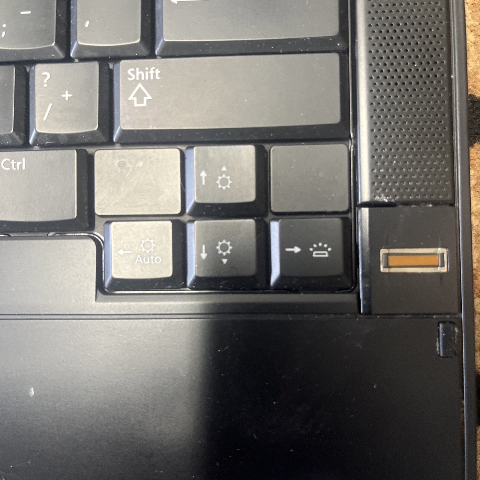 Dell Latitude E6400 Laptop 14″ Intel Core 2 Duo 4GB RAM – NO HDD