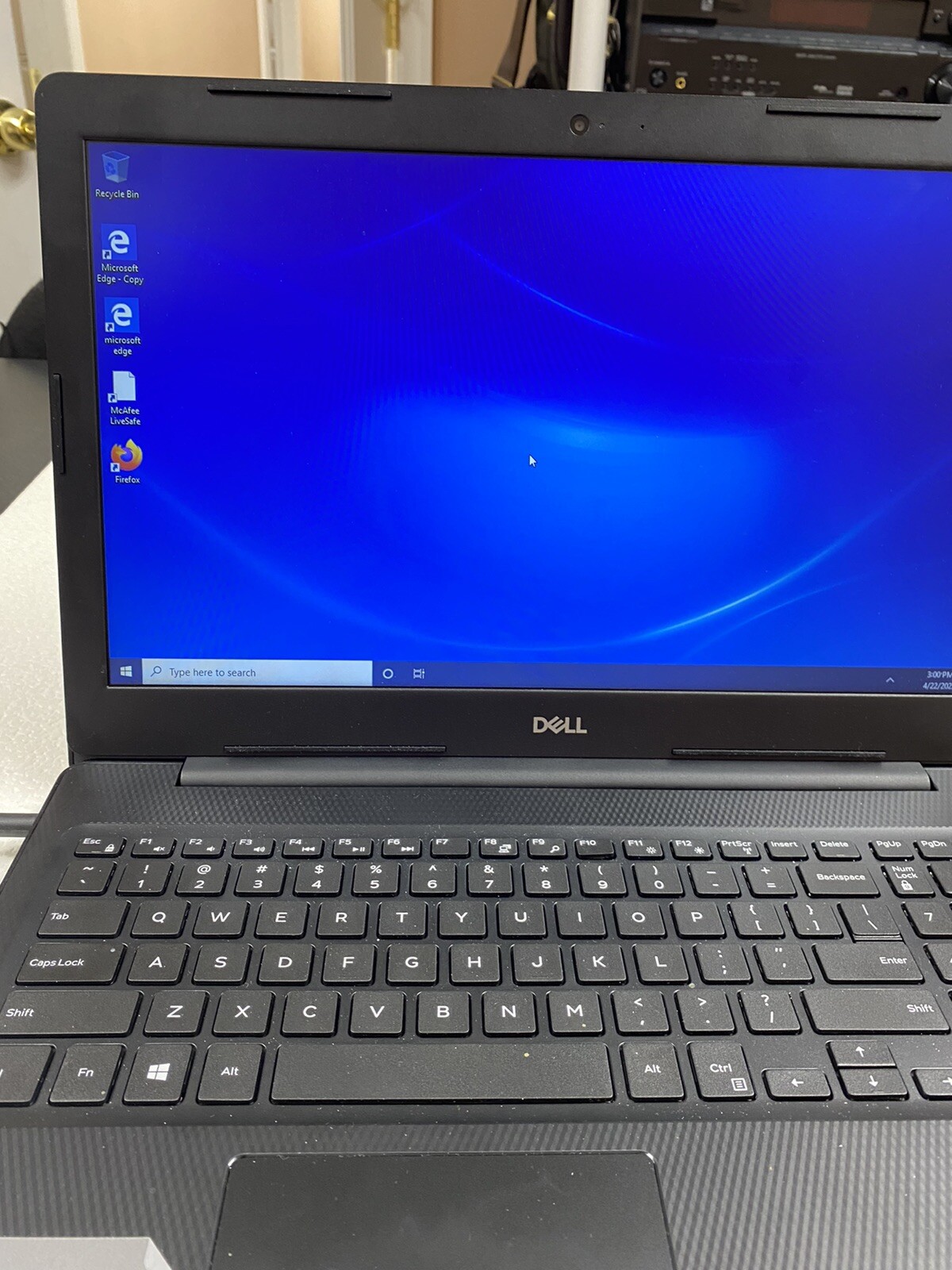 dell laptop inspiron 15 3000 series 3582 Mint with Wireless Mouse
