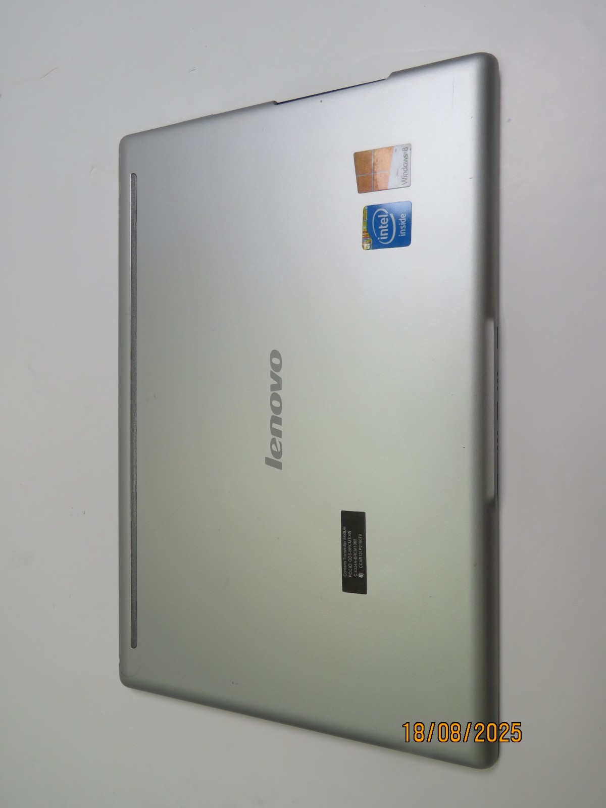 Lenovo IdeaPad Miix 10″ Atom 64GB SSD – 2GB RAM – PARTS [LAP2]