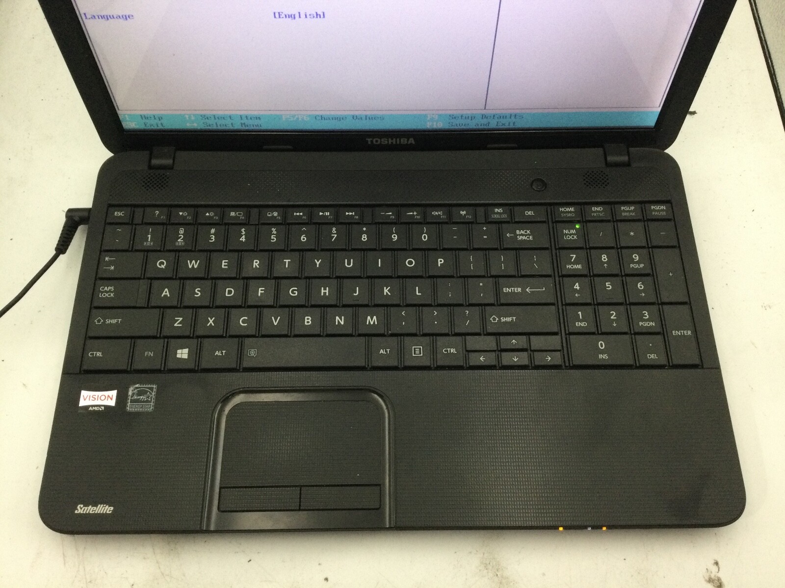 TOSHIBA SATELLITE C855D – BOOTS TO BIOS – AMD E300 – 4GB RAM -READ DESCRIP- BB