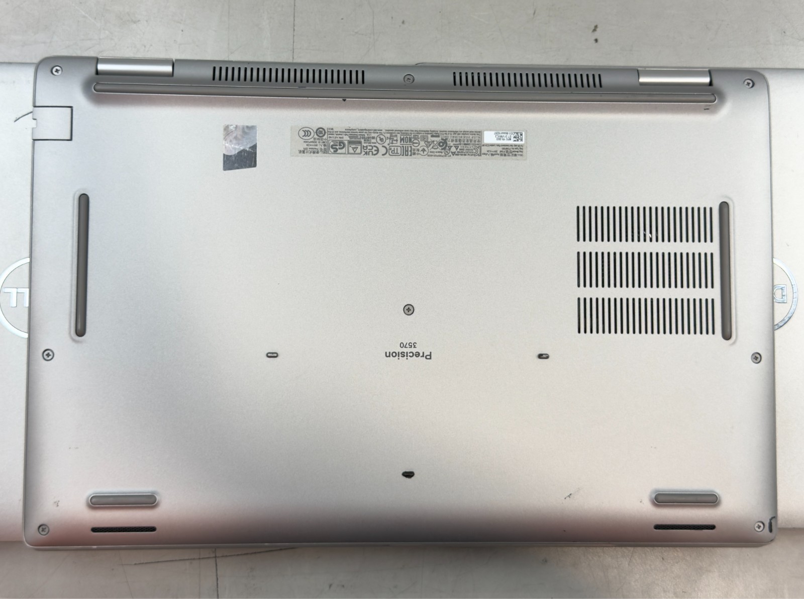 (Lot of 3) Dell Precision 3570 i5-1235U / 0GB RAM / NO SSD -RL6032