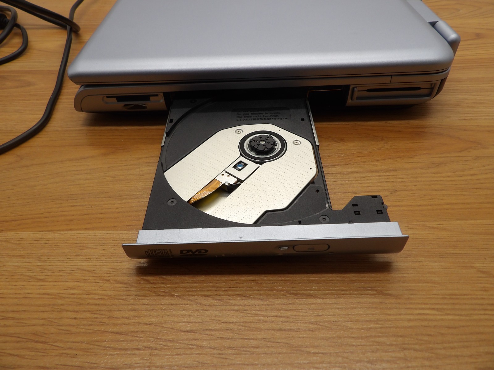 HP Pavilion zd7058cl -17.1″- Comes With Power Pack-READ!!!!! PARTS ONLY!!!!!!!!