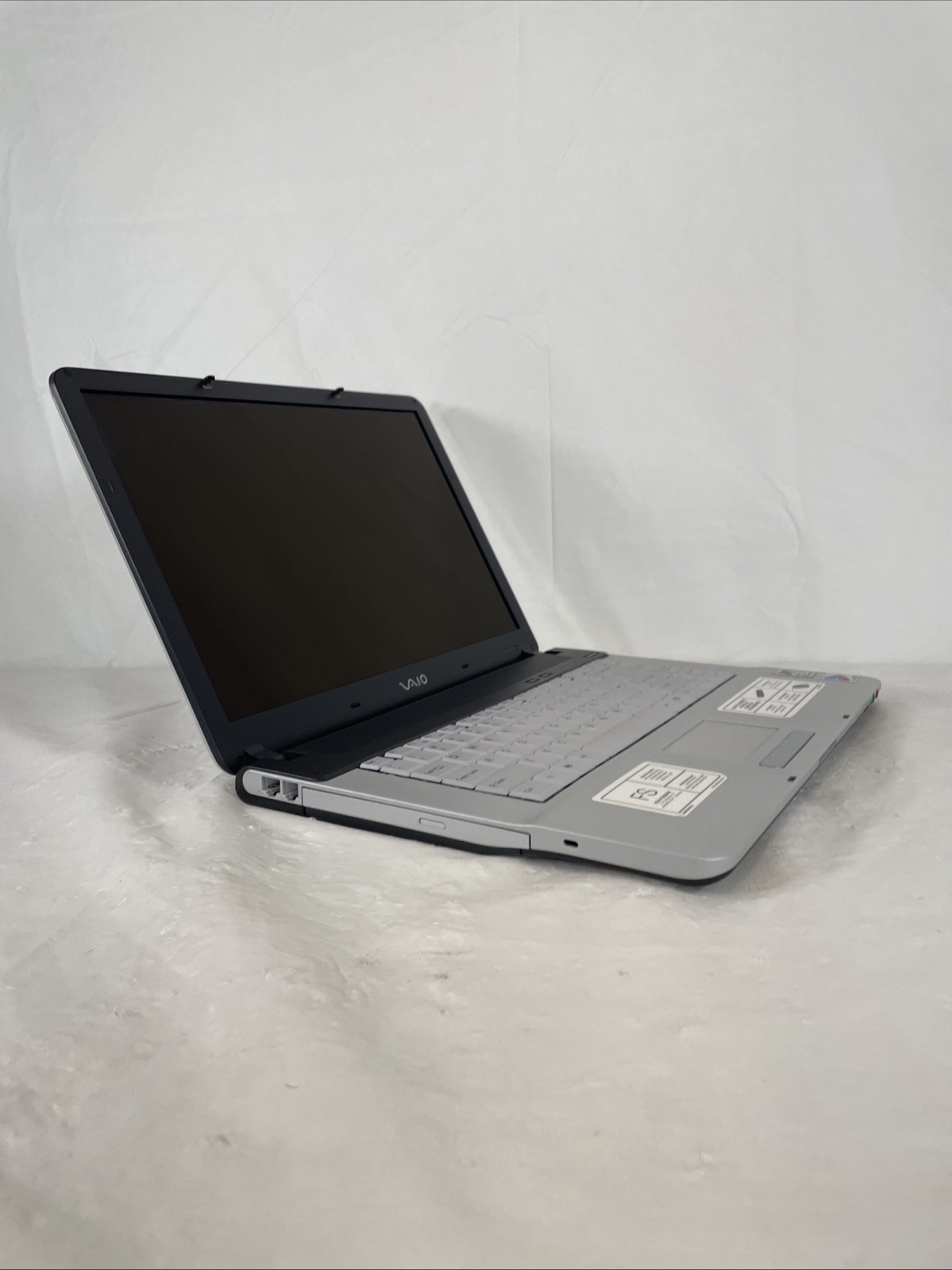 Sony Vaio VGN-FS630W Laptop | Intel Pentium (1.73 GHz) | 512MB RAM | No HDD |BB