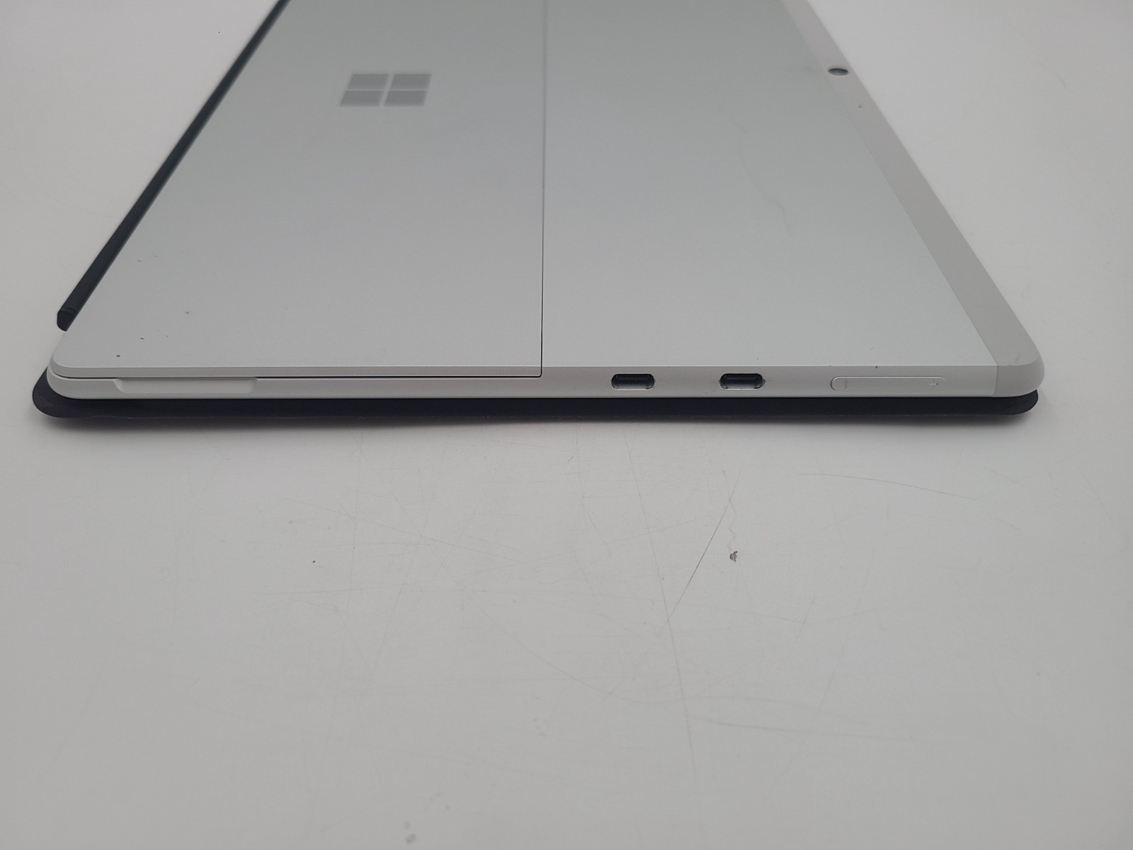 Microsoft Surface Pro Microsoft SQ 2 3.15GHz 16GB 512GB SSD Win 10 Pro