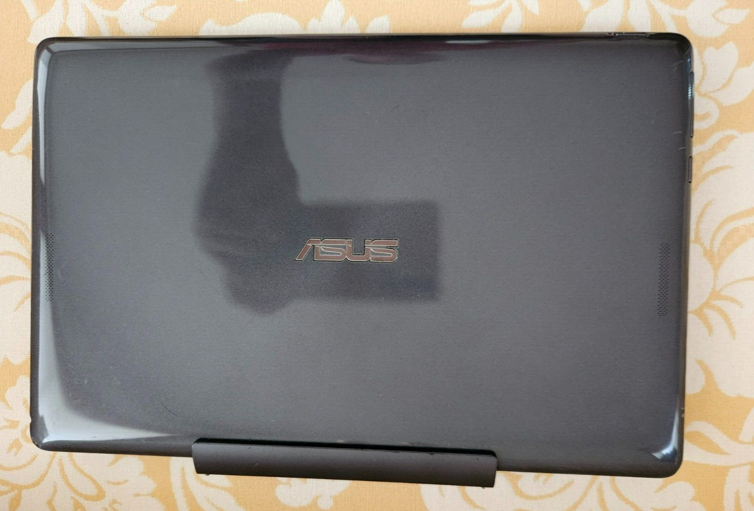 Asus Transformer Tablet & Keyboard! | Windows 10 | 32GB | No Touch | Strong Bat!
