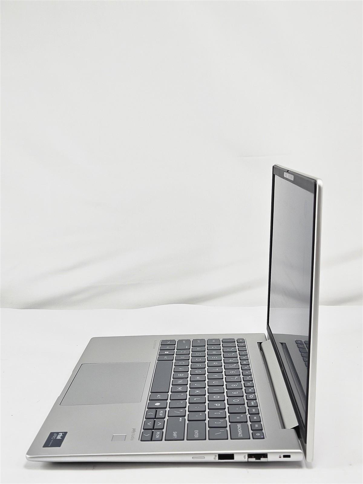 HP EliteBook 640 G11 Core Ultra 5 135U 16GB RAM 512GB SSD GPU No OS