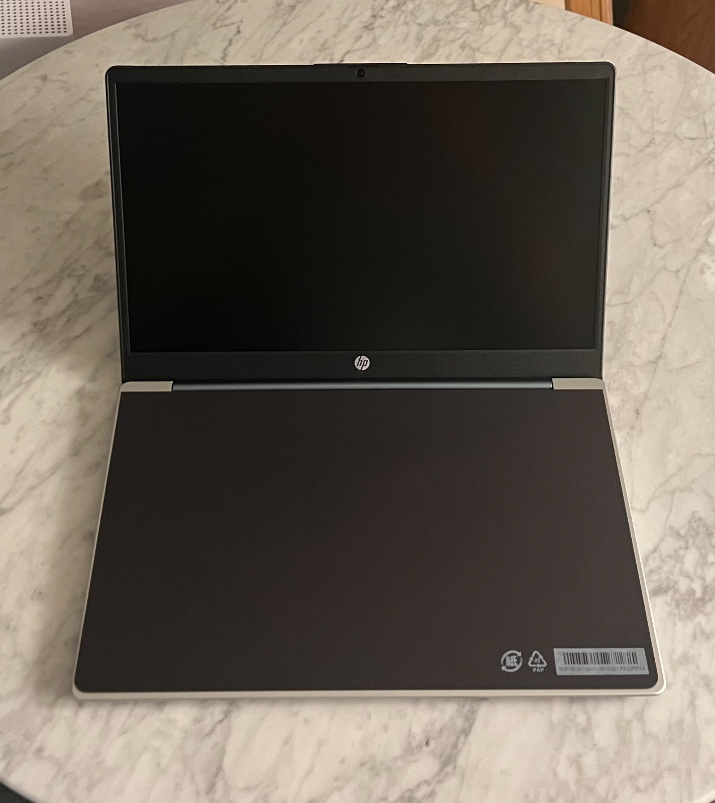 Silver/Blue HP 14-Inch Laptop | AMD Athlon Silver 7120U | 256GB SSD | 4GB RAM