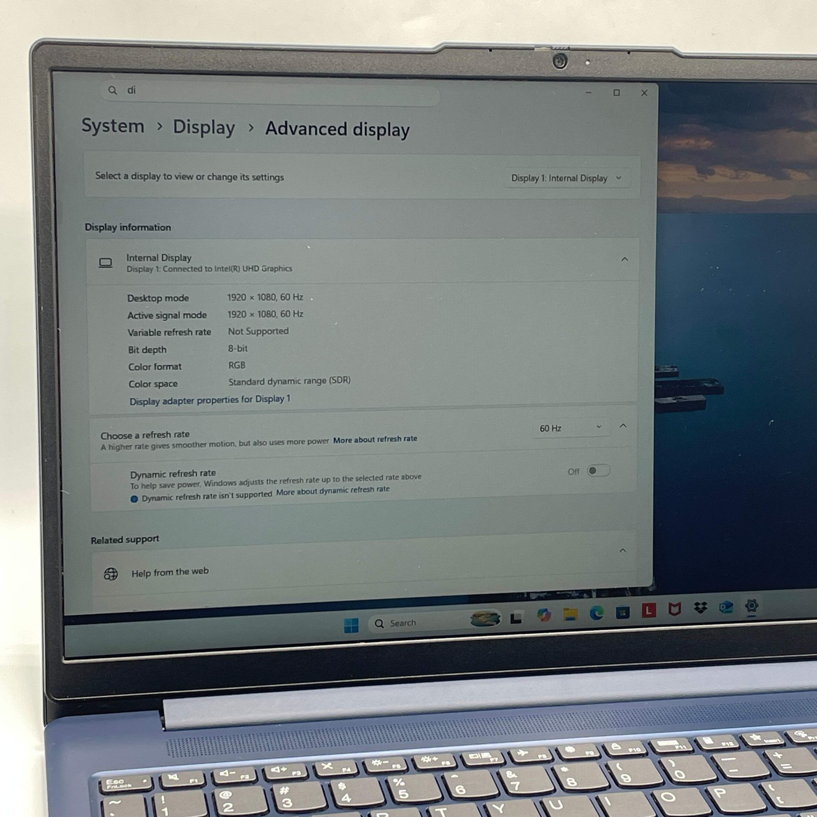 Lenovo IdeaPad Slim 3 15IRU8 15.6″ i3-1315U 1.2GHz 8GB RAM 512GB SSD