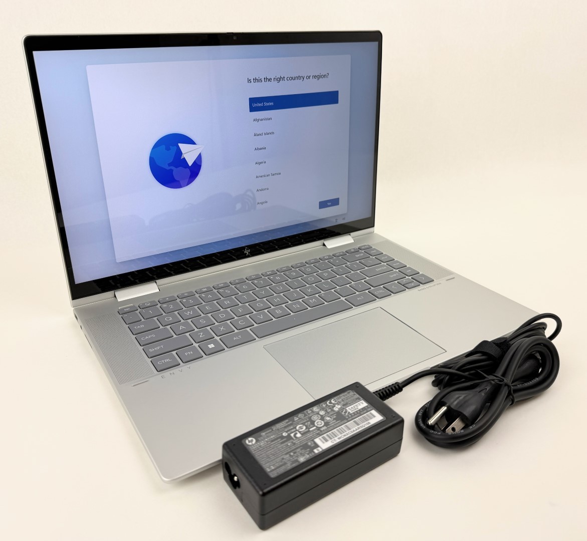 HP ENVY x360 15-fe0053dx 15.6″ FHD Touch i7-1355U 16GB 512GB SSD 2in1 W11H -READ