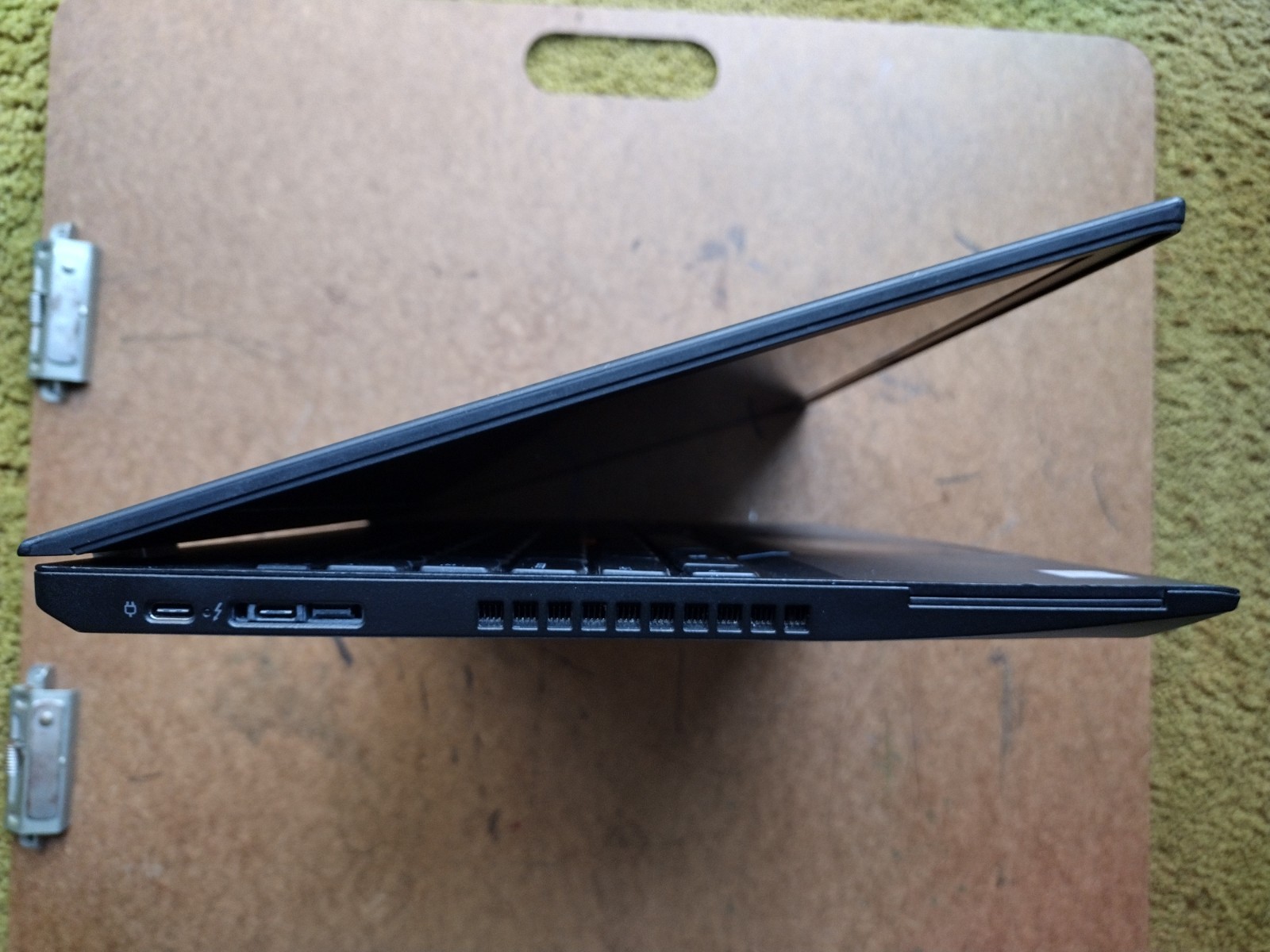 ThinkPad T580 Libreboot i5-8250U 8GB RAM 256GB NVMe SSD 61 BAT AC 1920×1080