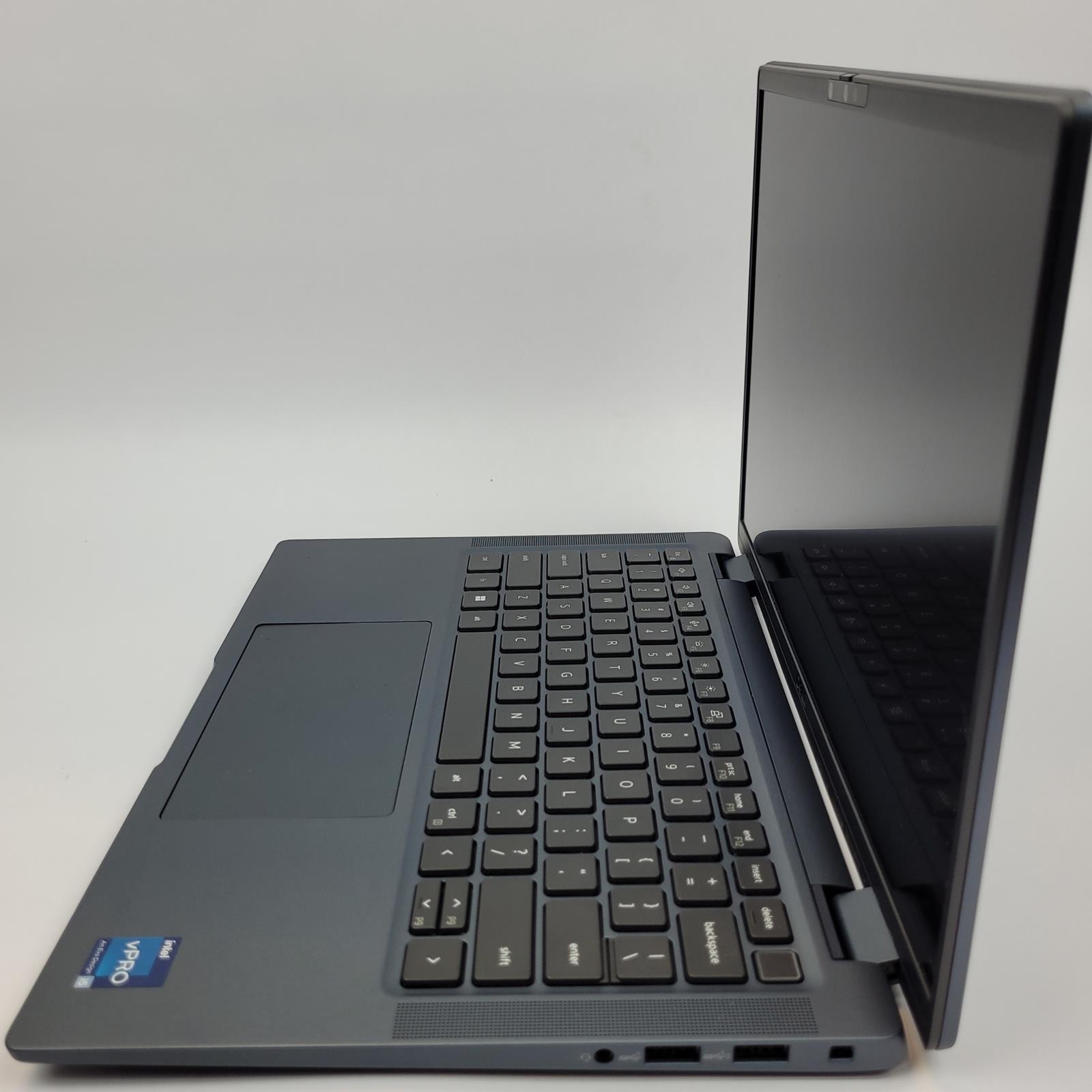 DELL LATITUDE 7440 Windows 11 Home Core i5 1345U 32GB RAM 256GB NVME | Grade B