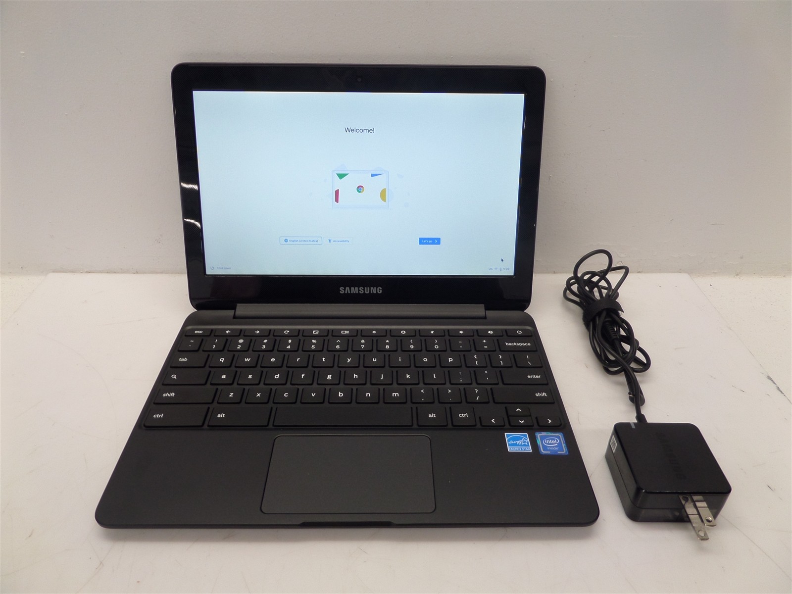 Samsung Chromebook 3 11.6″ XE500C13-K04US 16GB eMMC 4GB RAM N3060 1.6GHz CPU