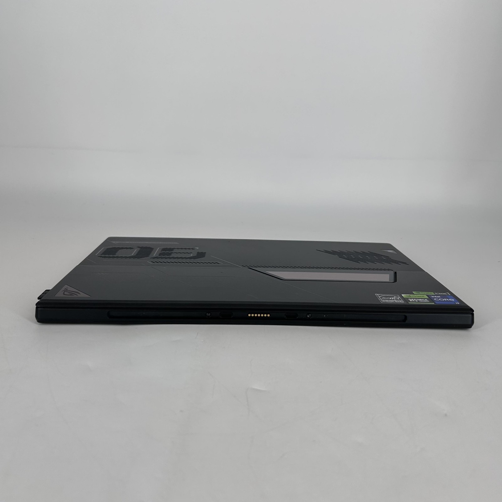 Asus ROG Flow Z13 GZ301 13.4 165Hz QHD+ TOUCH 2.6GHz i9-13900H 16GB 1TB RTX 4050
