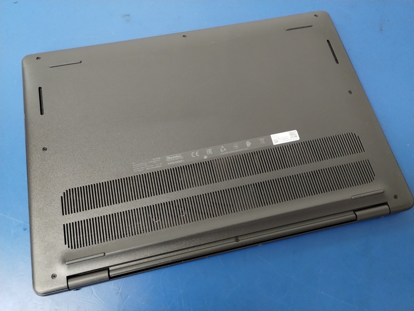 DELL 16 DC16250 MRYT3, Intel Core 7 150U, 1.80 GHz, 16 GB RAM, 1 TB NVMe SSD