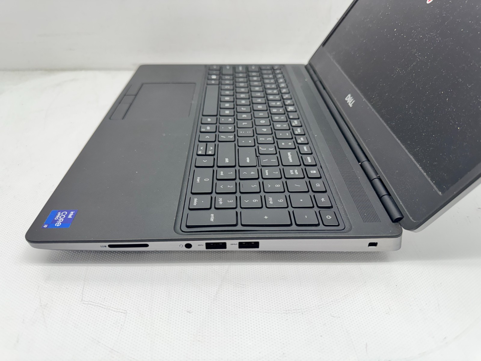 Dell Precision 7560 15.6″ Intel i9-11950H@2.6GHz 32GB 1TB A4000 *READ*