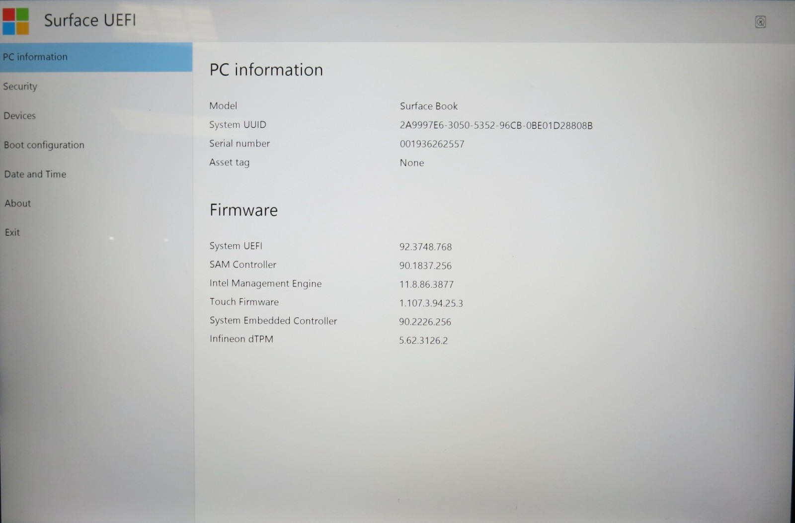 Microsoft Surface Book 13″ i5-6300U @ 2.4 GHz 8GB RAM 256GB Internal No OS