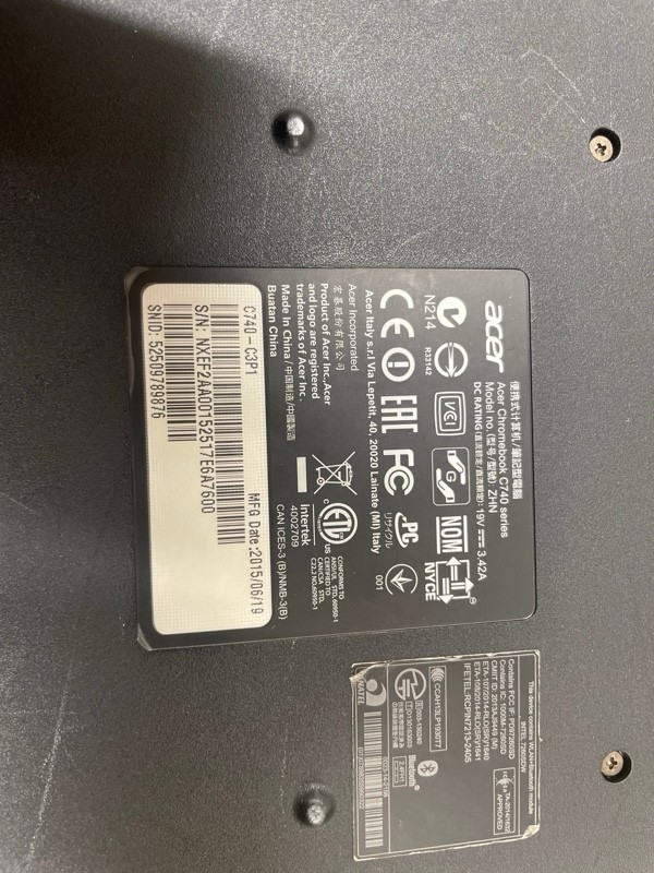 Acer Chromebook 11 C740-C3P1 (11.6″, 4 GB RAM, 16 GB SSD)