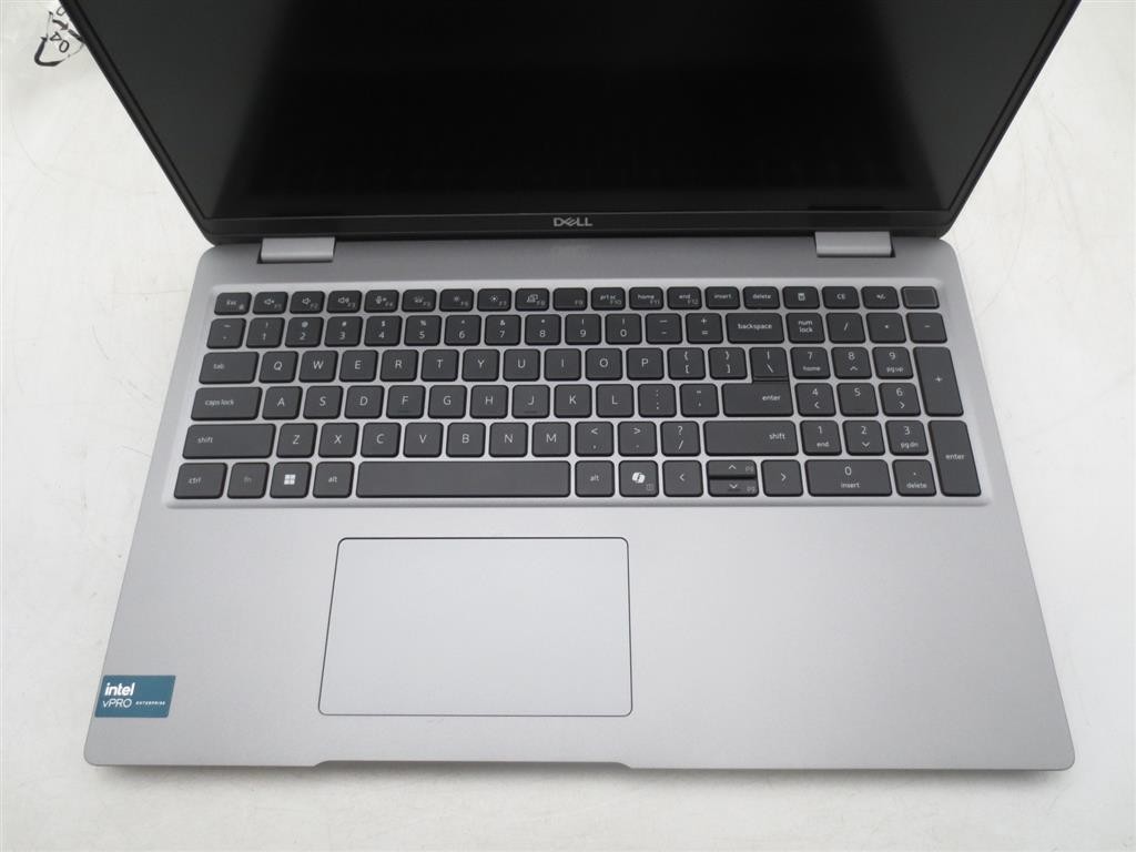 Dell Precision 3590 Ultra 7 165H 1.4GHz 16GB RAM 1TB SSD 15.6″ RTX 500 Ada WIN11