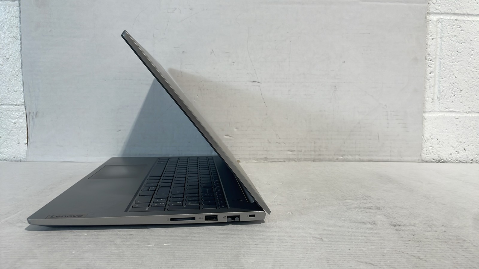 Lenovo ThinkBook 15 G4 ABA 15.6″ Laptop MTM 21DL0051US