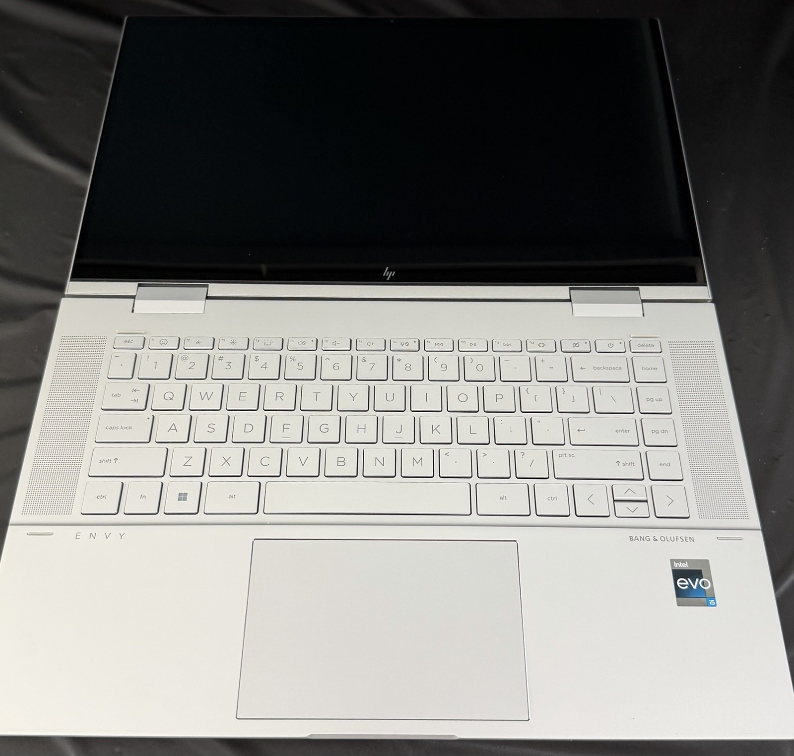 HP Envy x360, Intel i5-1235U, 8GB Ram, 256gb SSD, Win 11 Pro, 15-ew0013dx