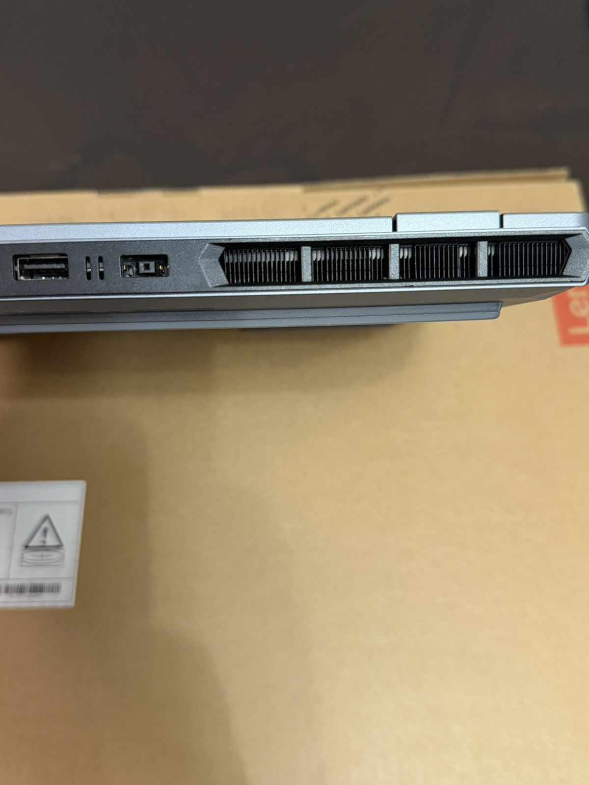 Lenovo LOQ 15ARP9 15.6″ Ryzen 5 7235HS 12GB 477GB SSD RTX 3050