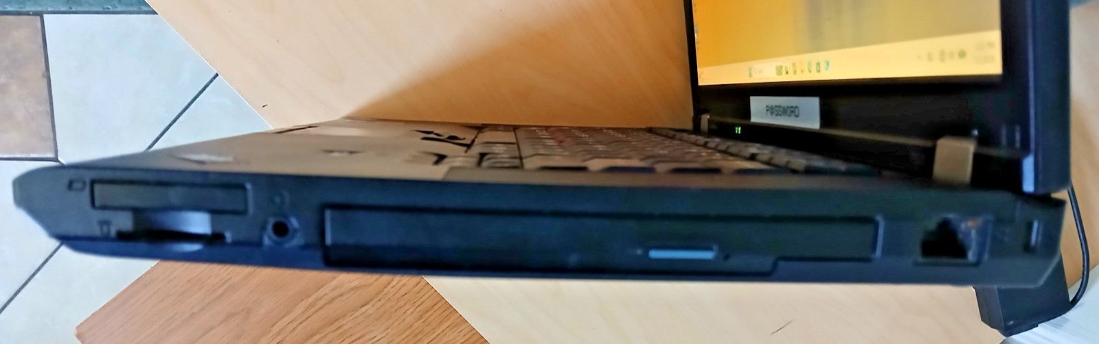 Lenovo ThinkPad T520 Laptop | i7-2640M 2.8GHz | 16GB | 250GB SSD | BD-RE | Win11